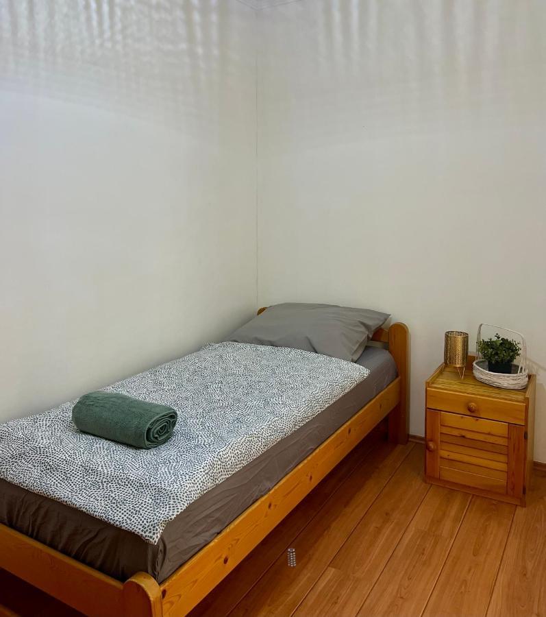 Casa Di Bianca - Koezvetlen Vizparti Nyaralo Lägenhet Siófok Exteriör bild